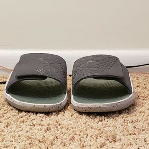 Air Jordan slides